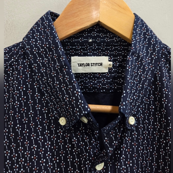 Taylor Stitch Button Shirt Men's Size 42 Navy Blue Cotton Long Sleeve - Picture 3 of 7